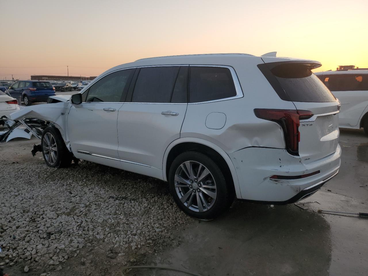 2024 CADILLAC XT6 PREMIUM LUXURY VIN:1GYKPDRS6RZ708725