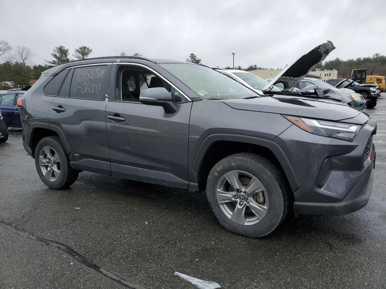 2022 TOYOTA RAV4 XLE VIN:4T3RWRFV6NU060011