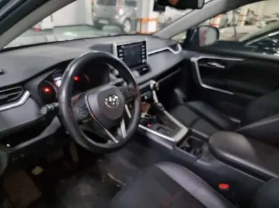 2021 Toyota RAV4 JTMW2RFV3MD095857 VIN:JTMW2RFV3MD095857