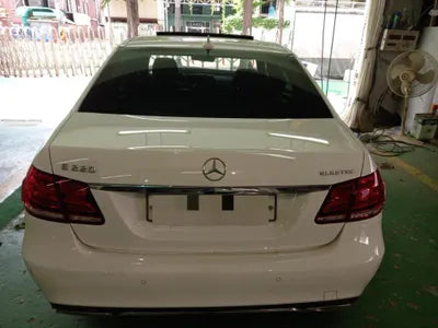 2015 Mercedes-Benz E 220 VIN: