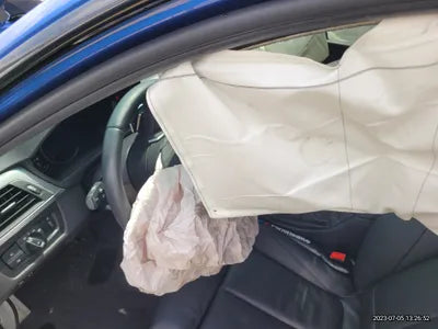 2018 BMW 330 136KMWBA8B9103JA8 VIN:136KMWBA8B9103JA8