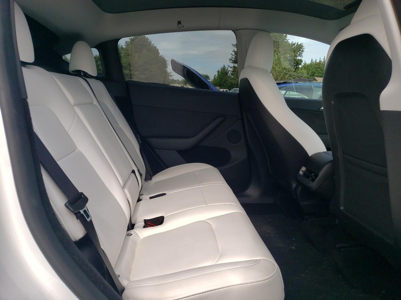 2023 TESLA MODEL Y  VIN:7SAYGDEE6PA148420