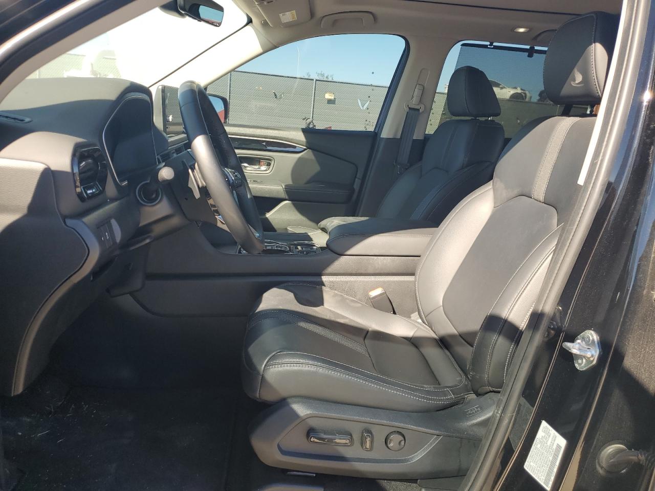 2023 HONDA PILOT TOURING VIN:5FNYG2H7XPB013667