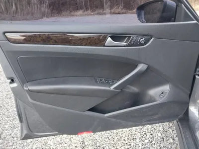 2015 Volkswagen Passat 1VWZZZA3ZFC105819 VIN:1VWZZZA3ZFC105819