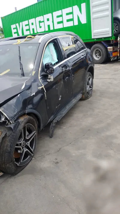 2022 Mercedes-Benz GLC 300 VIN: