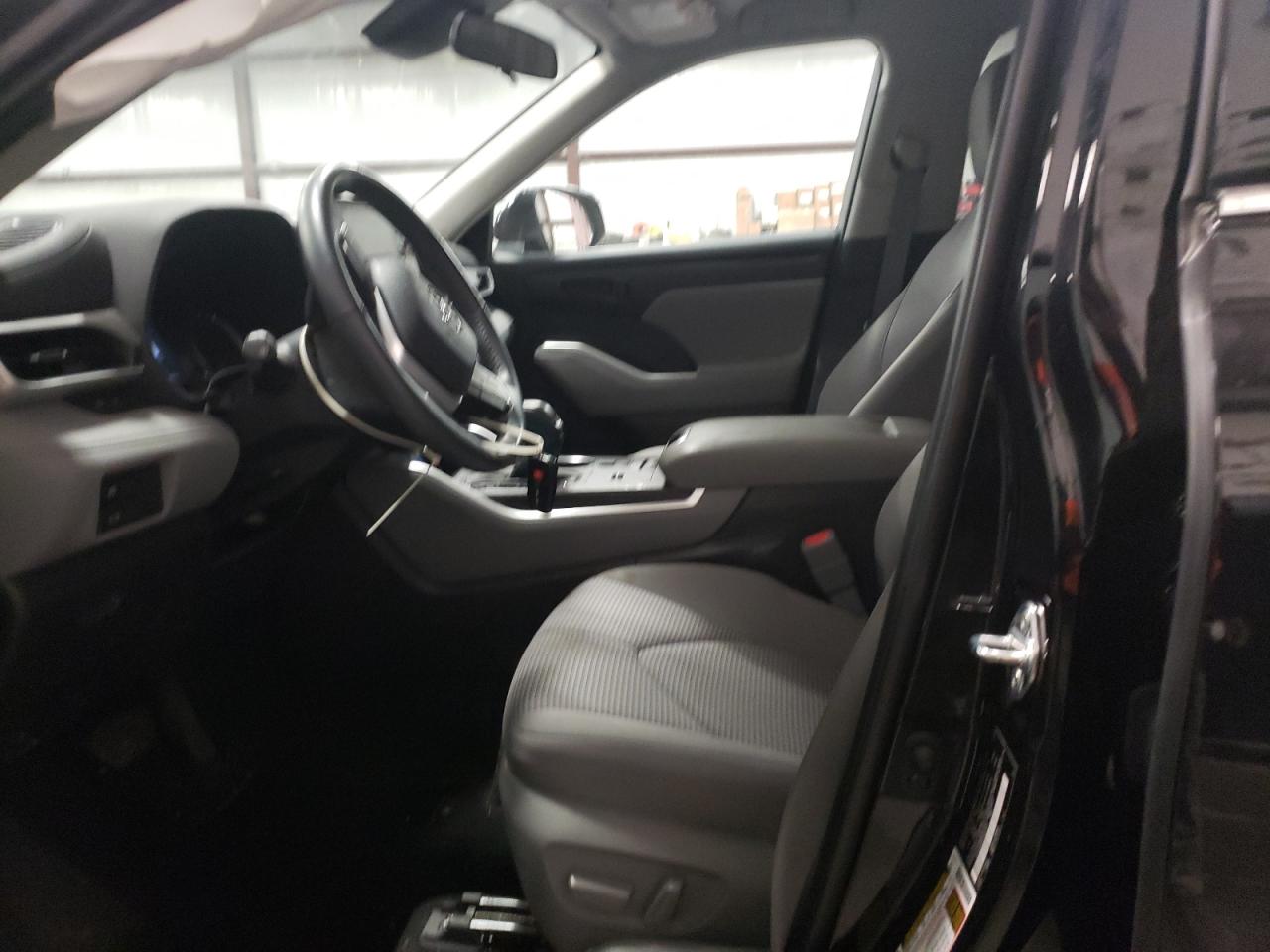 2022 TOYOTA HIGHLANDER L VIN:5TDZZRAH8NS552078