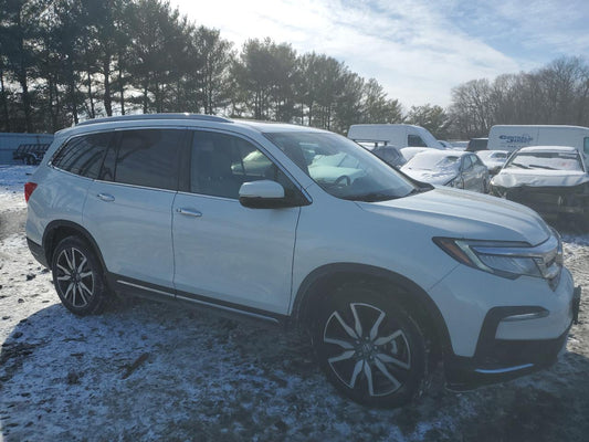 2022 HONDA PILOT TOURING VIN:5FNYF6H98NB011117