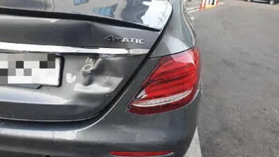 2018 Mercedes-Benz E 300 WDDZF4JB8KA540275 VIN:WDDZF4JB8KA540275