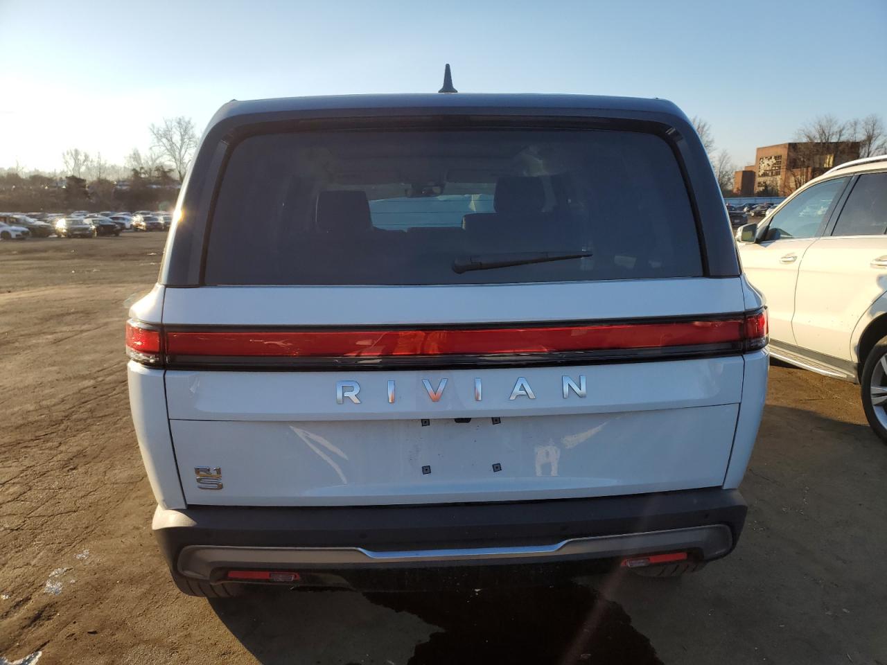 2023 RIVIAN R1S LAUNCH EDITION VIN:7PDSGABL1PN005988