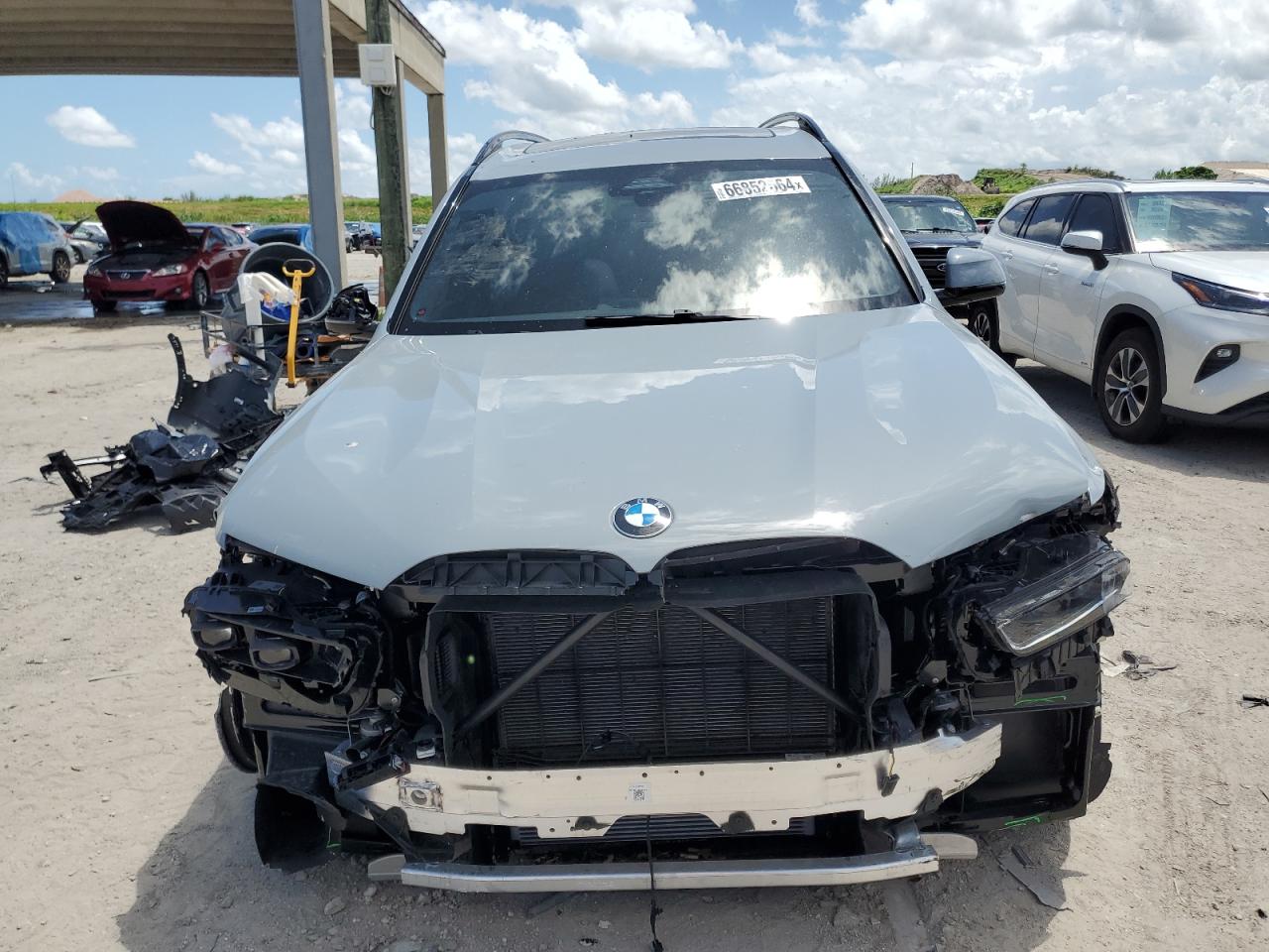 2023 BMW X7 XDRIVE40I VIN:5UX23EM03P9S06067