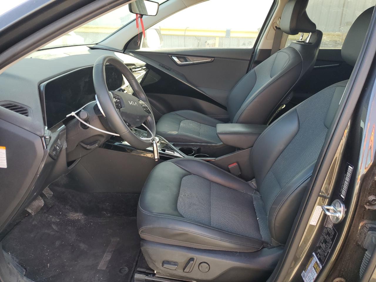 2023 KIA NIRO EX VIN:KNDCS3LF2P5055796