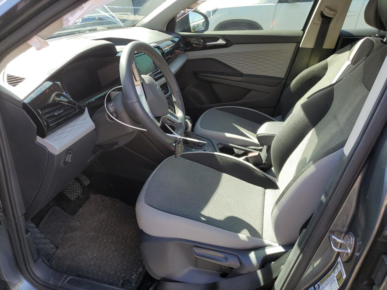 2022 VOLKSWAGEN TAOS S VIN:3VVMX7B20NM039892