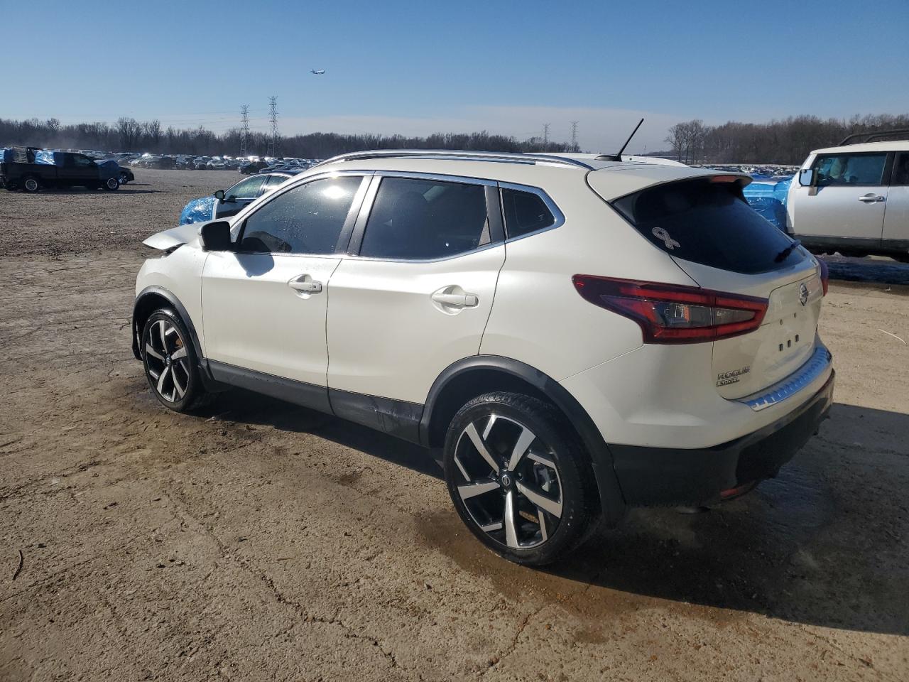 2022 NISSAN ROGUE SPORT SL VIN:JN1BJ1CW2NW499015