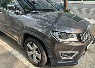 2019 Jeep Compass 3C4NJDCB1KT592408 VIN:3C4NJDCB1KT592408
