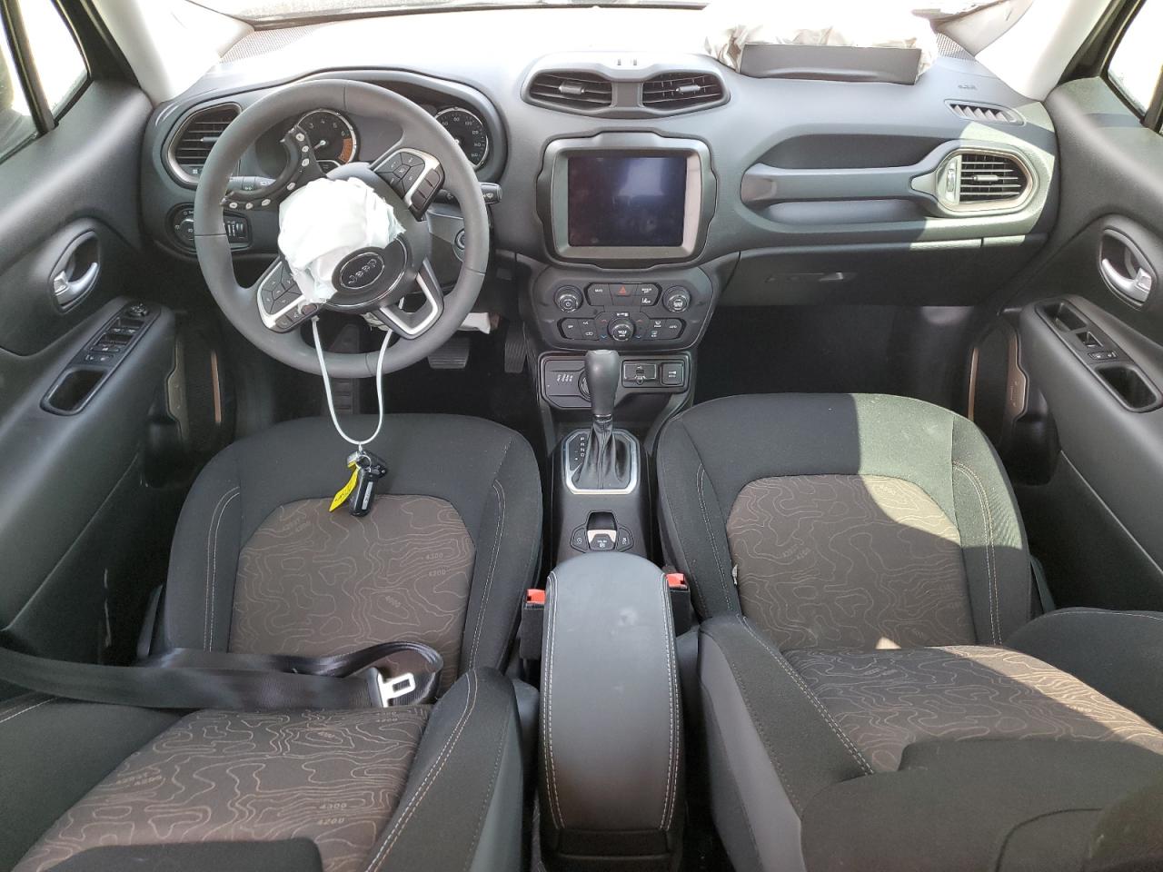 2023 JEEP RENEGADE LATITUDE VIN:ZACNJDB18PPP37111