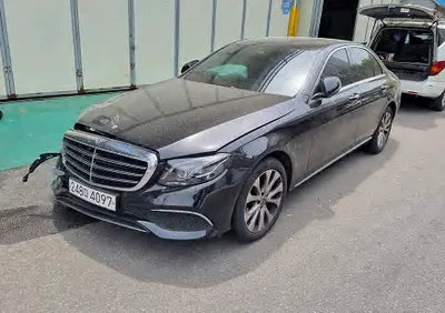 2020 Mercedes-Benz E 220 W1KZF0FB6LA820036 VIN:W1KZF0FB6LA820036