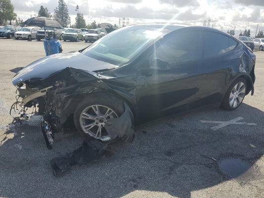 2023 TESLA MODEL Y  VIN:7SAYGDEE2PA111557