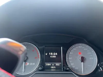2014 Audi SQ5 VIN: