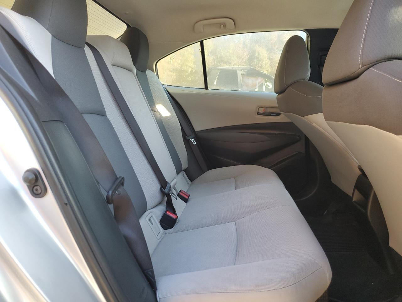 2022 TOYOTA COROLLA LE VIN:JTDEAMDE6NJ039788