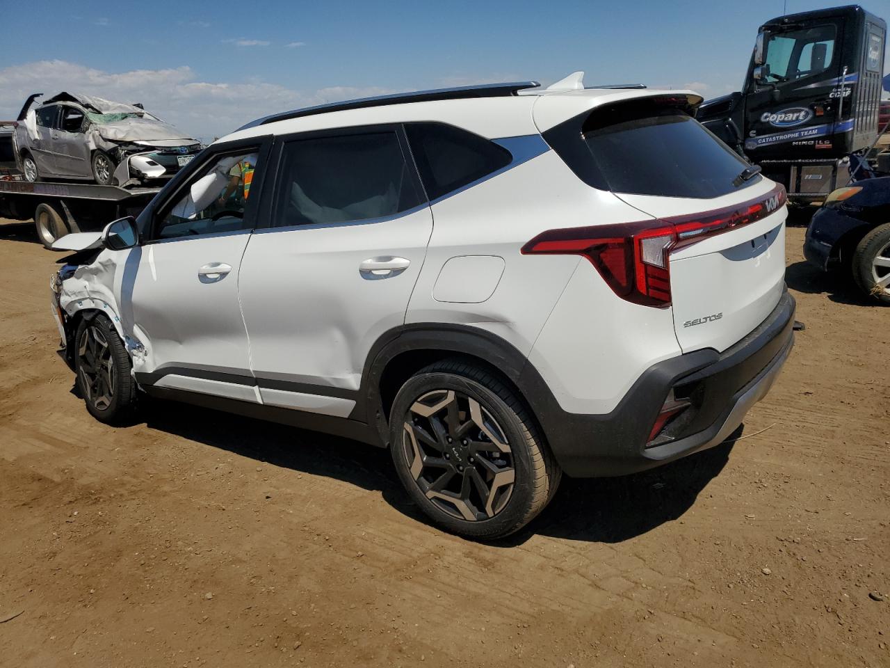 2024 KIA SELTOS SX VIN:KNDETCA78R7634557