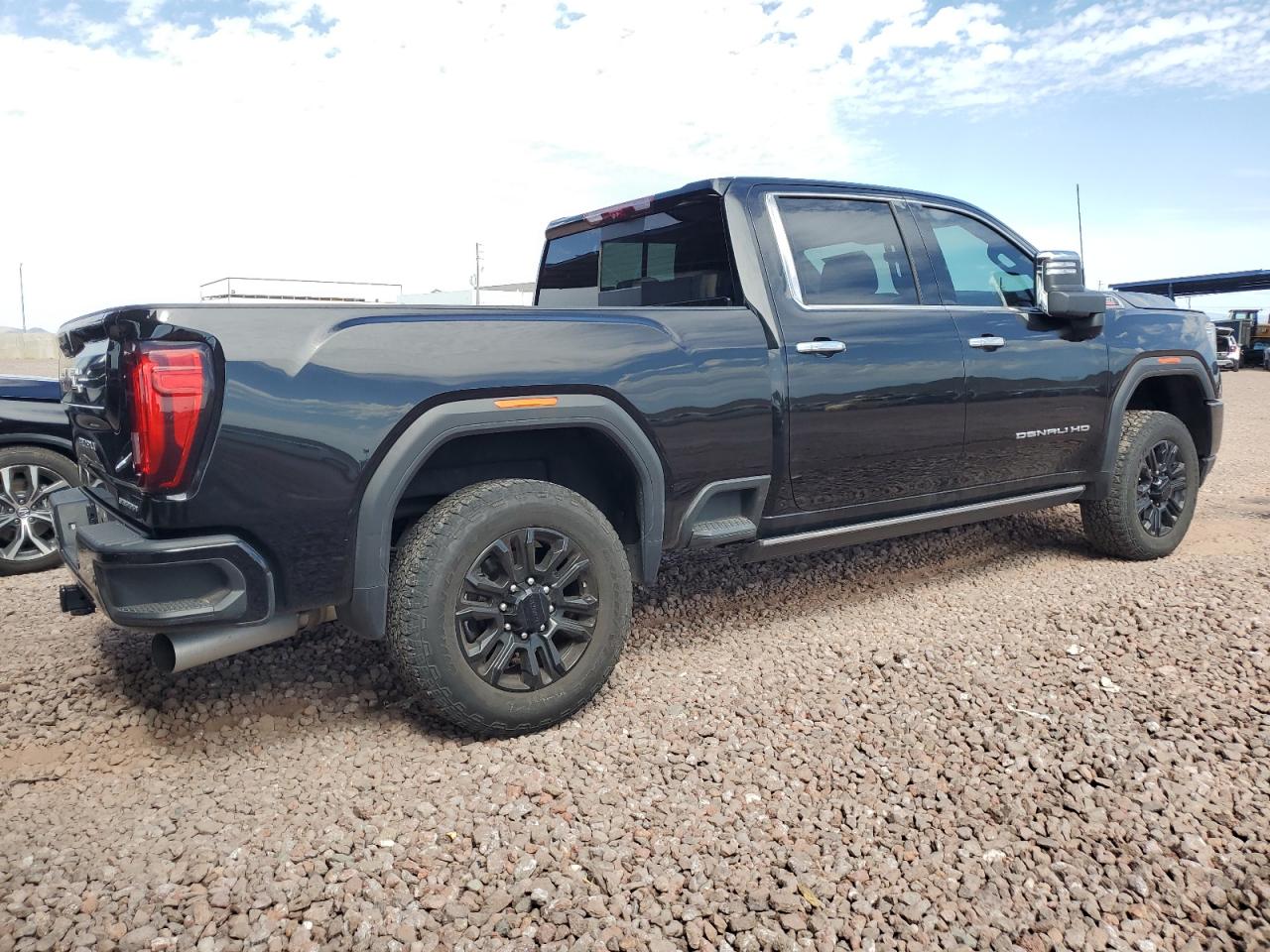 2022 GMC SIERRA K2500 DENALI VIN:1GT49REY2NF323304