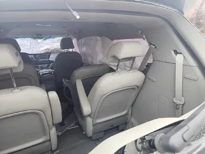 2017 Kia Carnival VIN: