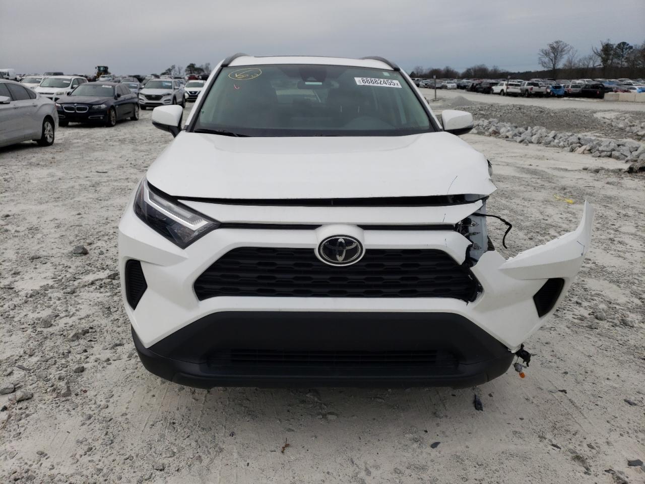 2024 TOYOTA RAV4 XLE VIN:2T3W1RFV7RC264938