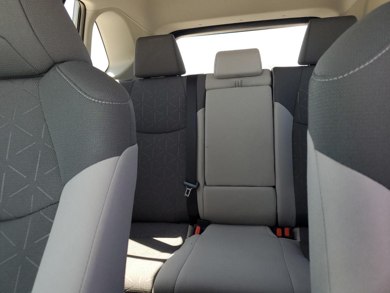 2023 TOYOTA RAV4 XLE VIN:2T3W1RFV5PW261001