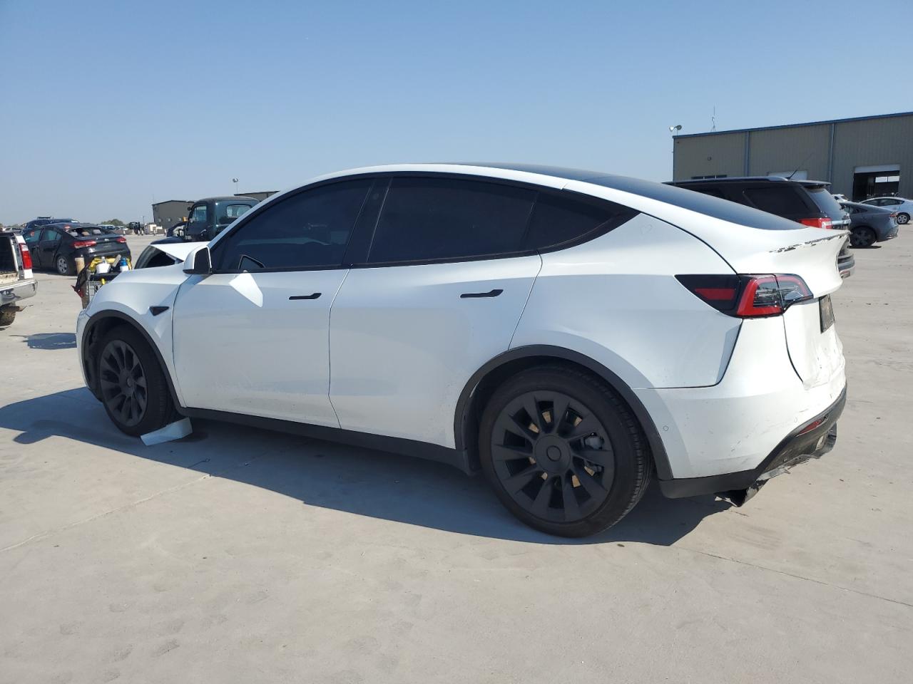 2022 TESLA MODEL Y  VIN:7SAYGAEE0NF361796