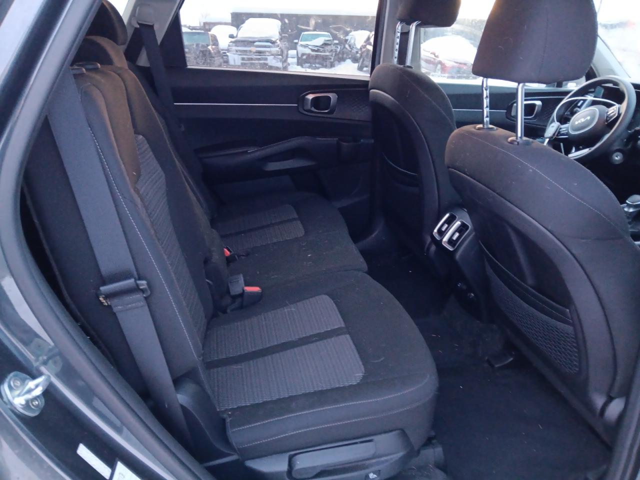 2022 KIA SORENTO LX VIN:5XYRGDLC6NG100959