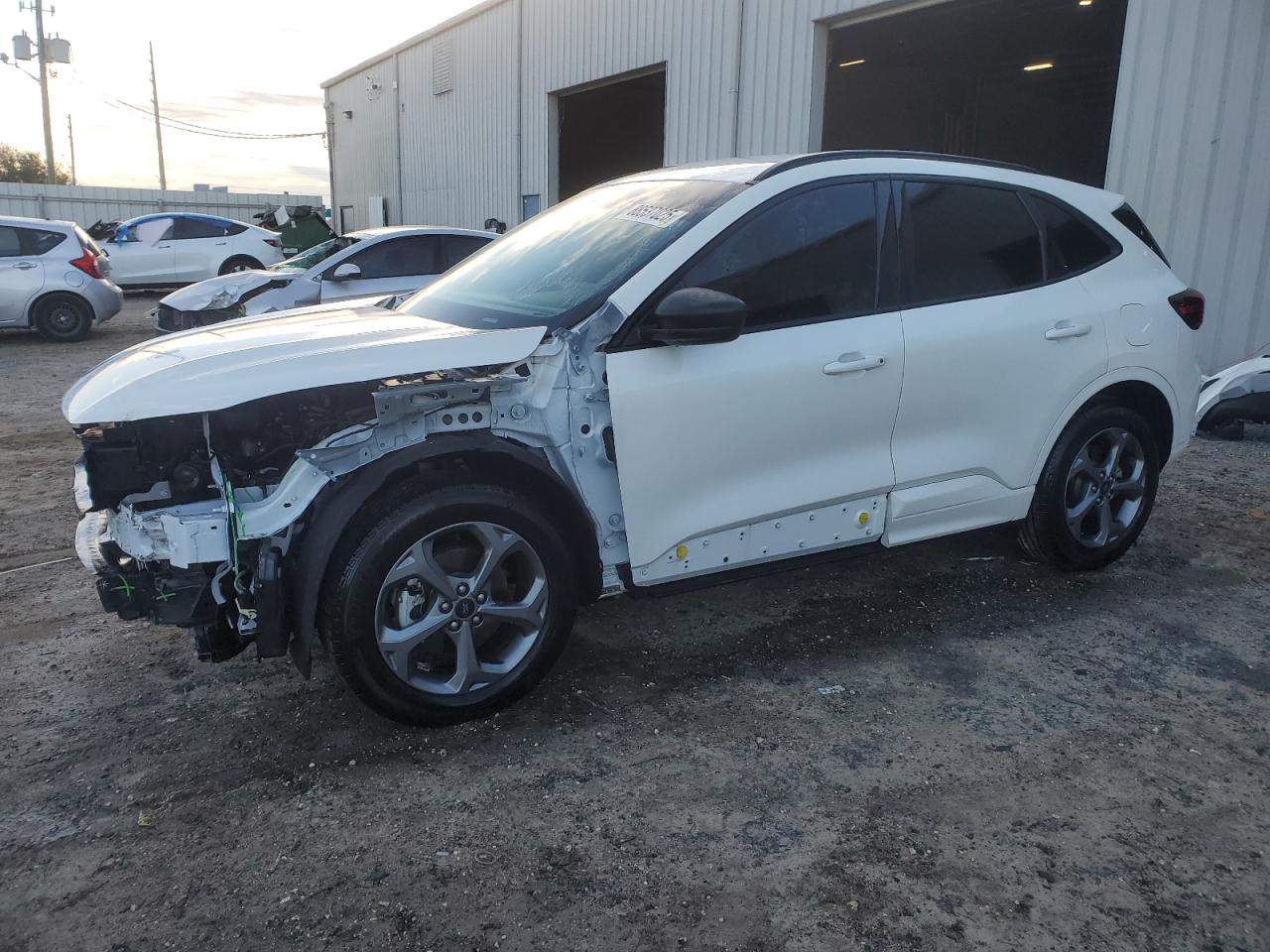 2023 FORD ESCAPE ST LINE VIN:1FMCU0MN2PUA24046