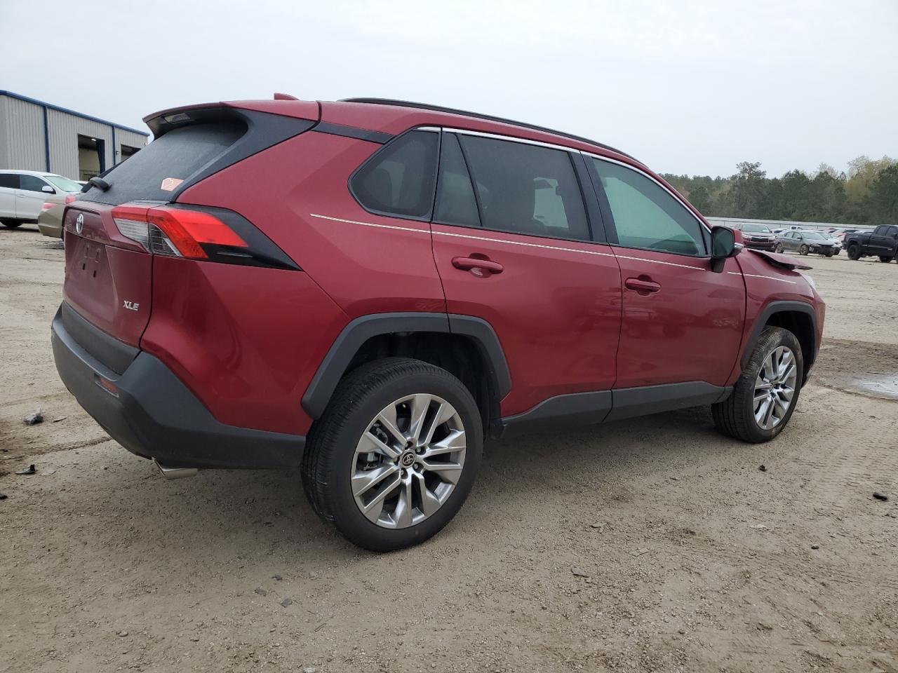 2022 TOYOTA RAV4 XLE PREMIUM VIN:2T3C1RFV7NW196538