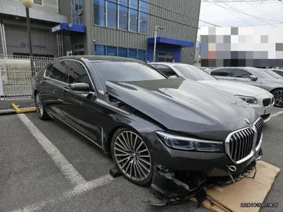 2019 BMW 740 VIN: