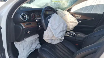 2017 Mercedes-Benz E 300 VIN: