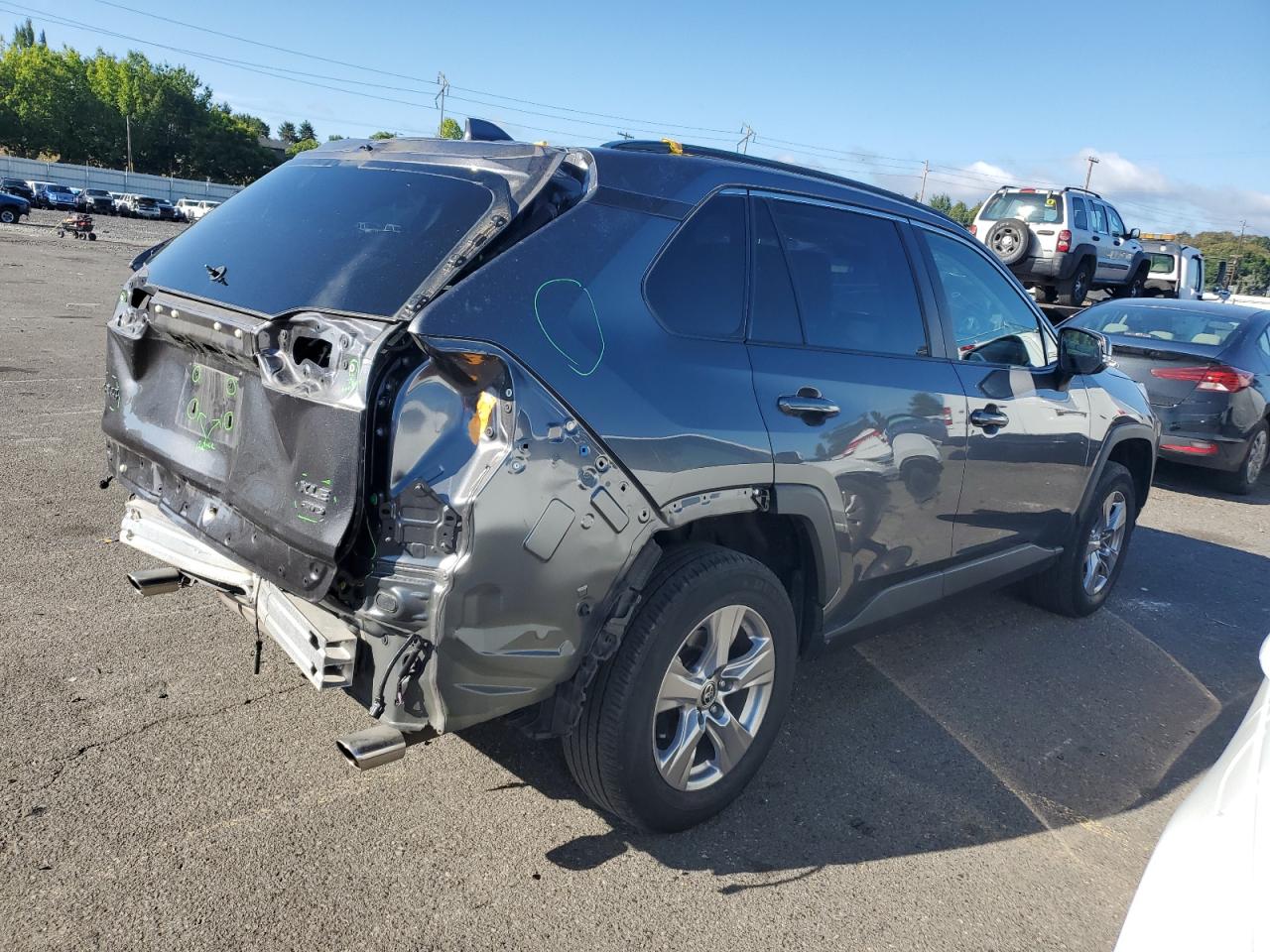 2022 TOYOTA RAV4 XLE VIN:2T3P1RFV8NC319881