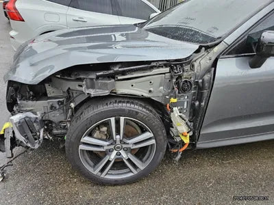 2020 Volvo XC60 VIN: