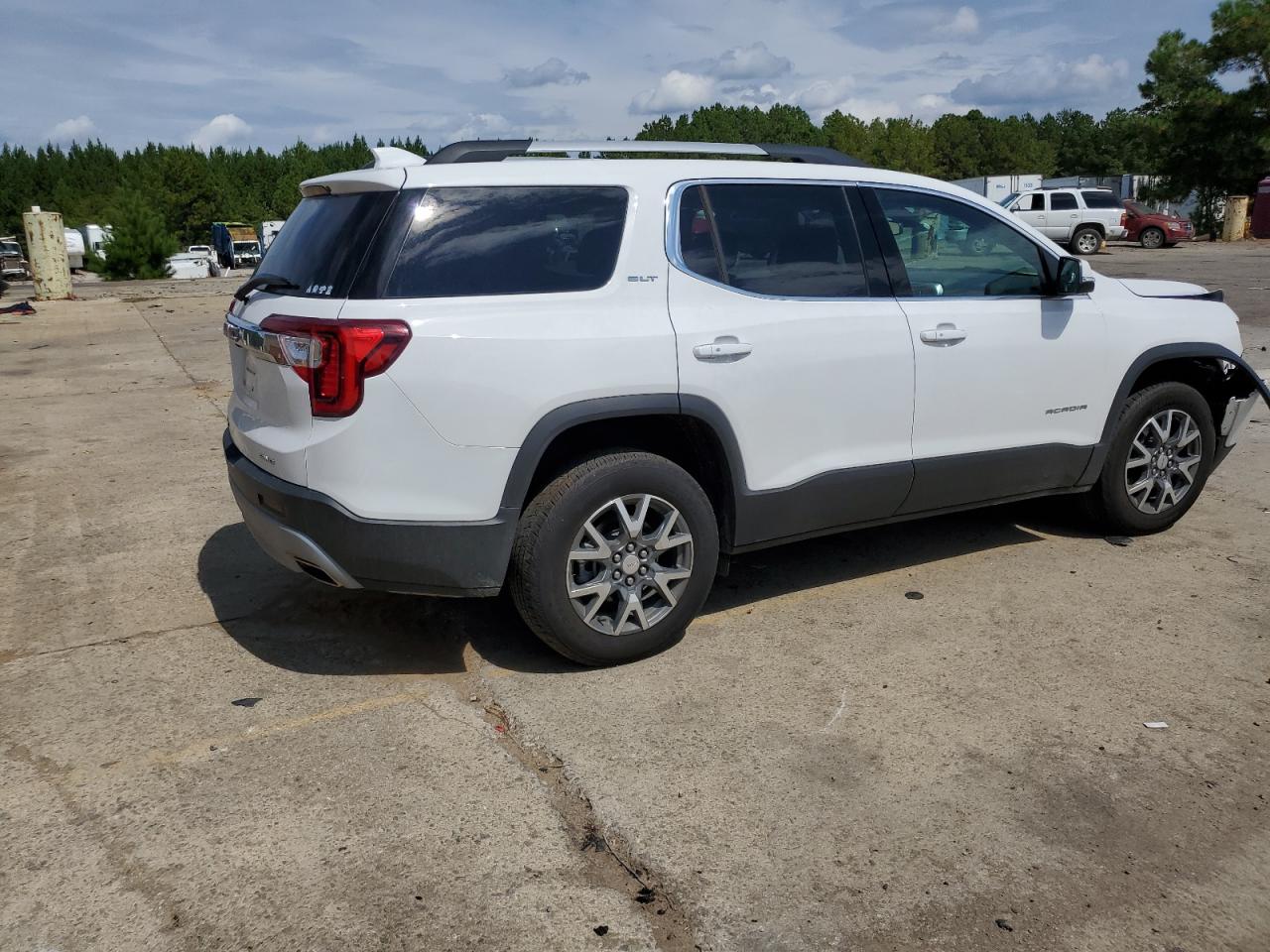 2023 GMC ACADIA SLT VIN:1GKKNUL42PZ232559