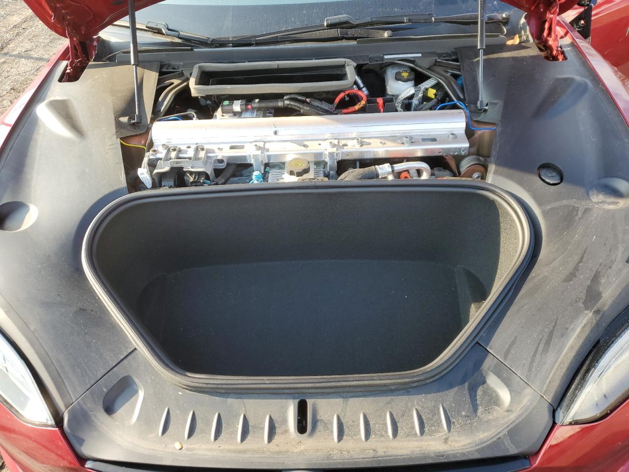 2023 TESLA MODEL S  VIN:5YJSA1E60PF528755