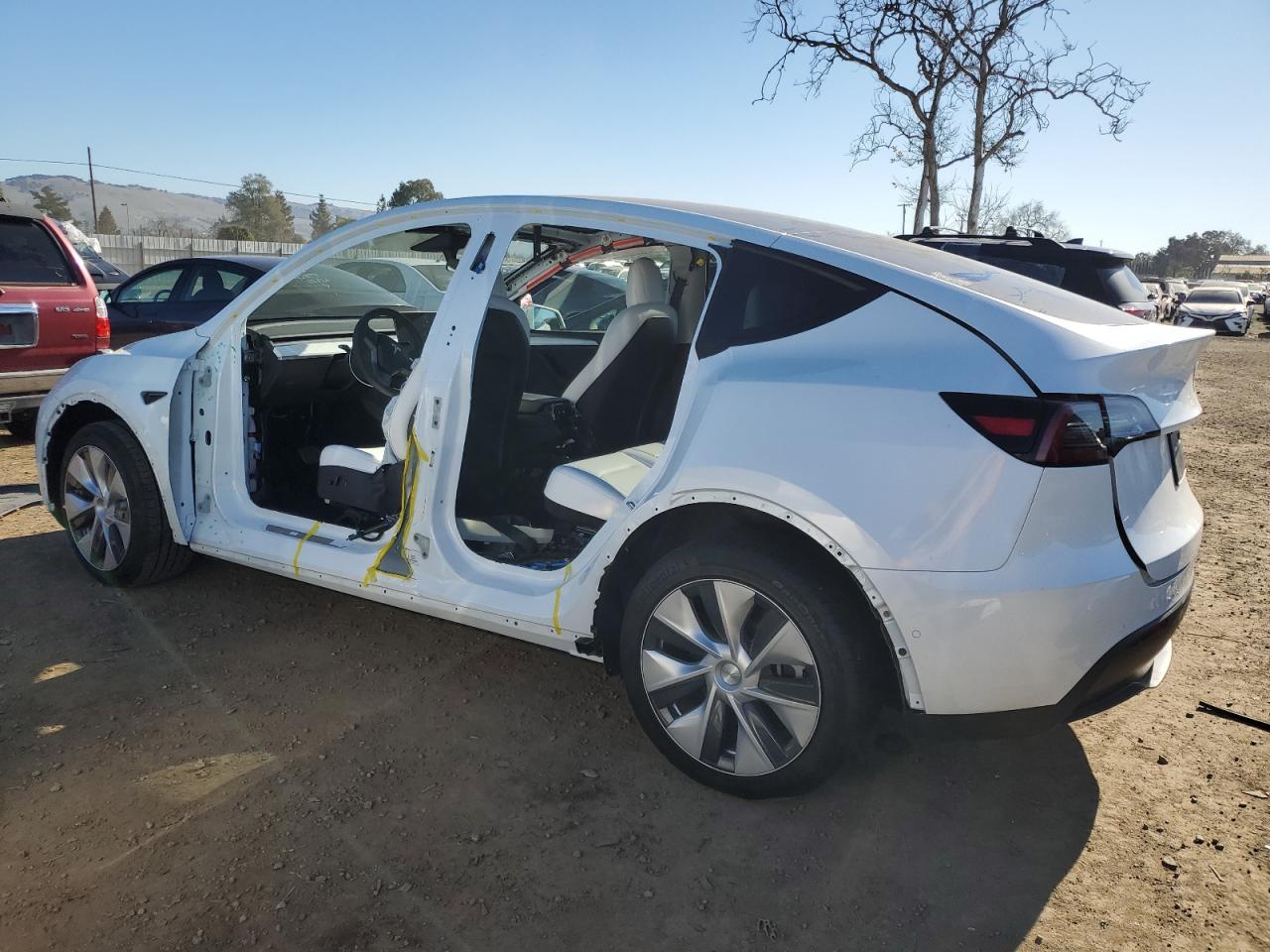 2022 TESLA MODEL Y  VIN:7SAYGDEE8NF515804