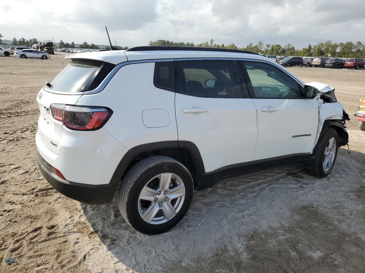 2022 JEEP COMPASS LATITUDE VIN:3C4NJCBB4NT225695