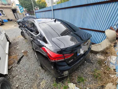 2017 Genesis G80 VIN: