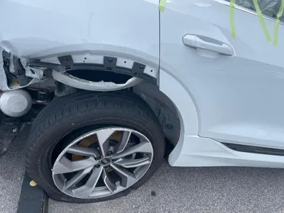 2021 Audi e-tron WAUZZZGE4MB043024 VIN:WAUZZZGE4MB043024