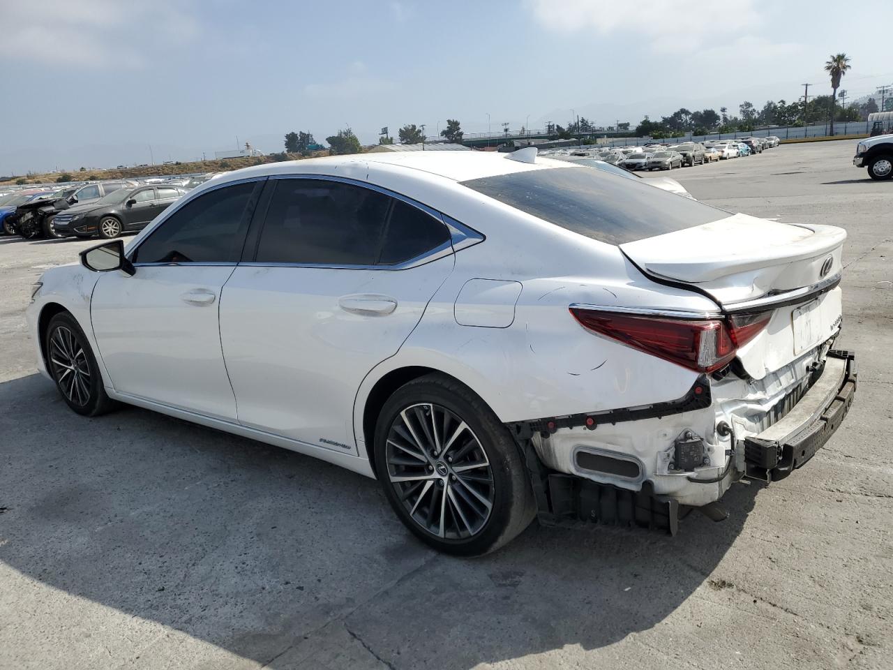 2022 LEXUS ES 300H BASE VIN:58ADA1C17NU017391