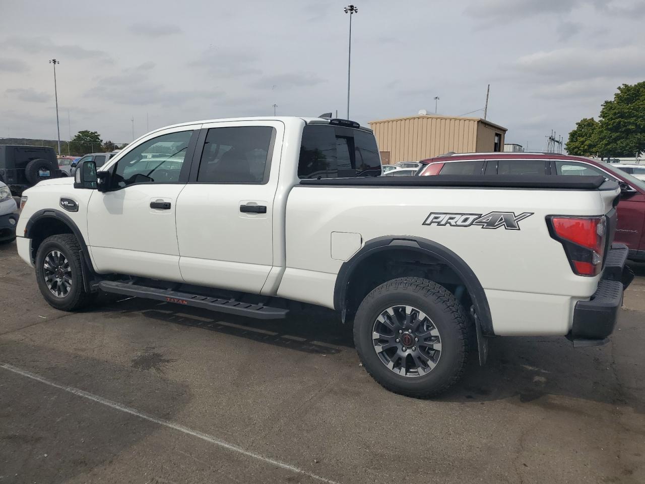 2024 NISSAN TITAN XD SV VIN:1N6AA1FB1RN111525