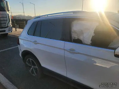 2020 Volkswagen Tiguan WVGZZZ5NZLW322330 VIN:WVGZZZ5NZLW322330