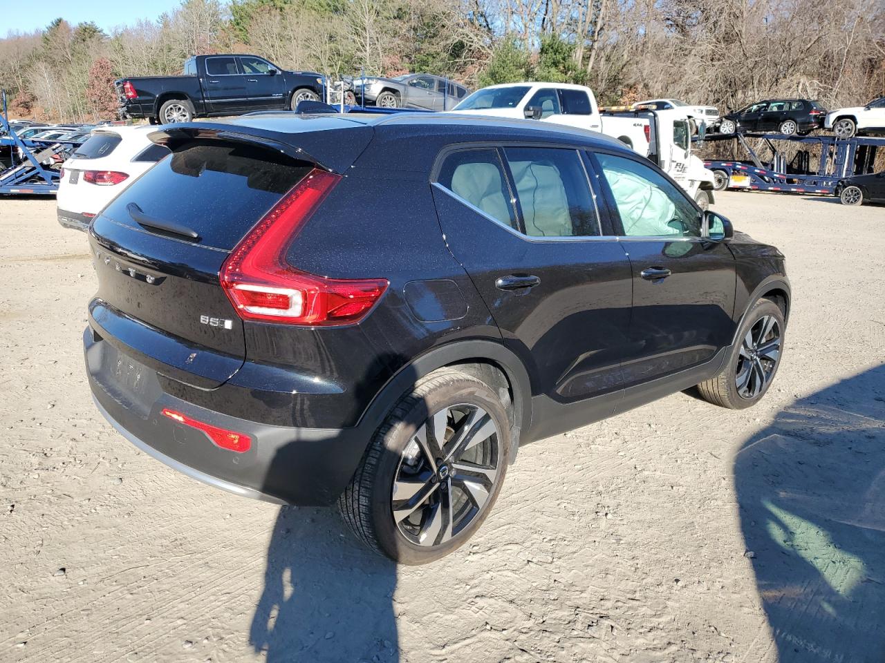 2023 VOLVO XC40 ULTIMATE VIN:YV4L12UA4P2097188