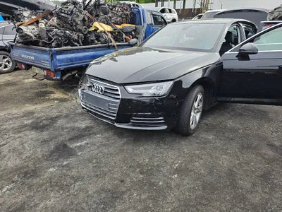 2018 Audi A4 WAUZZZF40JA180696 VIN:WAUZZZF40JA180696