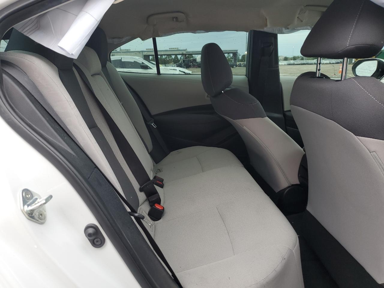 2022 TOYOTA COROLLA LE VIN:5YFEPMAE8NP301616