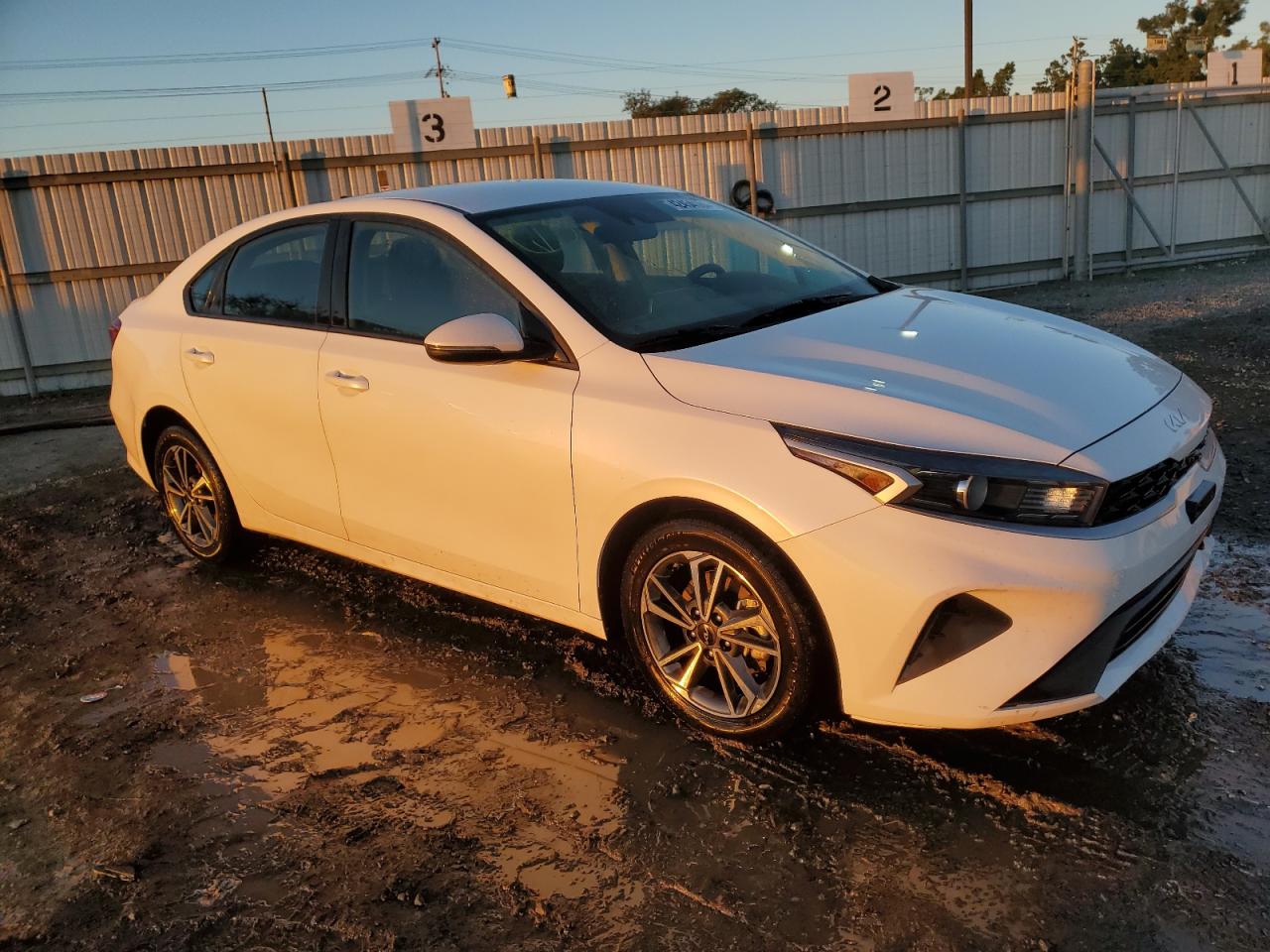 2023 KIA FORTE LX VIN:3KPF24AD6PE563021