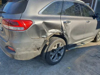 2016 Kia Sorento KNAPK81BBGA157450 VIN:KNAPK81BBGA157450